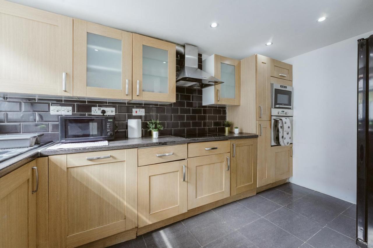 Great Rooms In Stepney Green Station - 12 لندن المظهر الخارجي الصورة