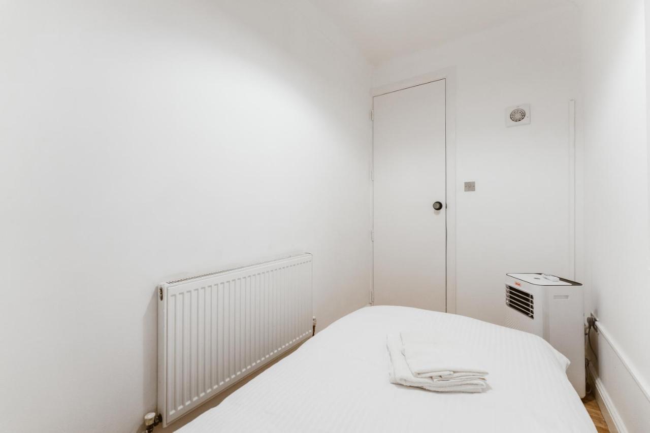 Great Rooms In Stepney Green Station - 12 لندن المظهر الخارجي الصورة
